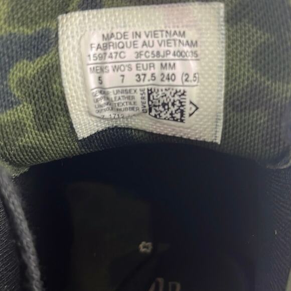 CONVERSE ONE STAR MID‎ CAMO Women’s Size 7/Men Size 5 main image 7